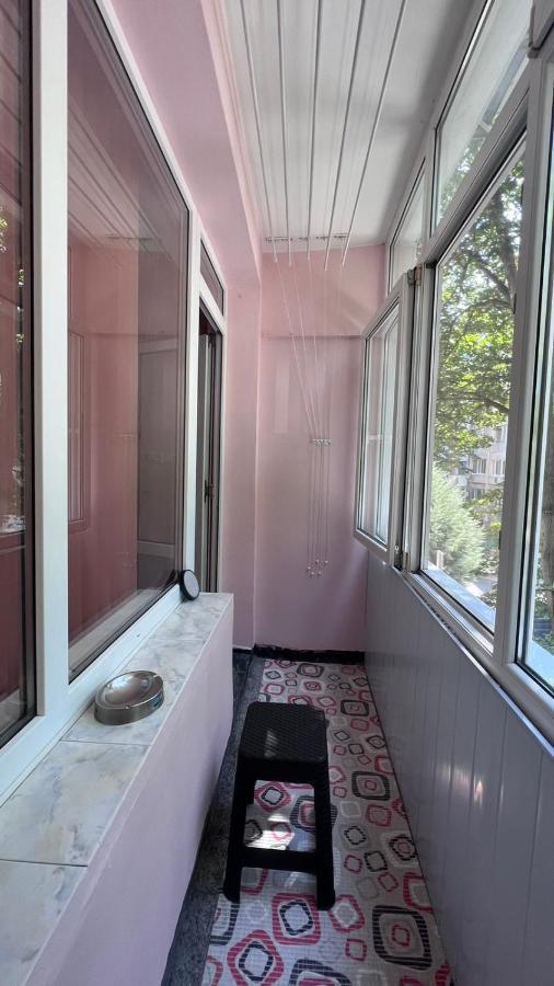 Сладкият Кът На Радост Apartment Burgas ภายนอก รูปภาพ