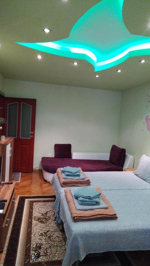 Сладкият Кът На Радост Apartment Burgas ภายนอก รูปภาพ
