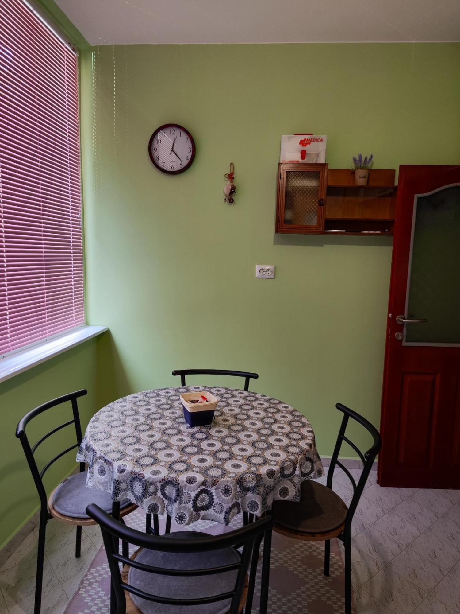 Сладкият Кът На Радост Apartment Burgas ภายนอก รูปภาพ